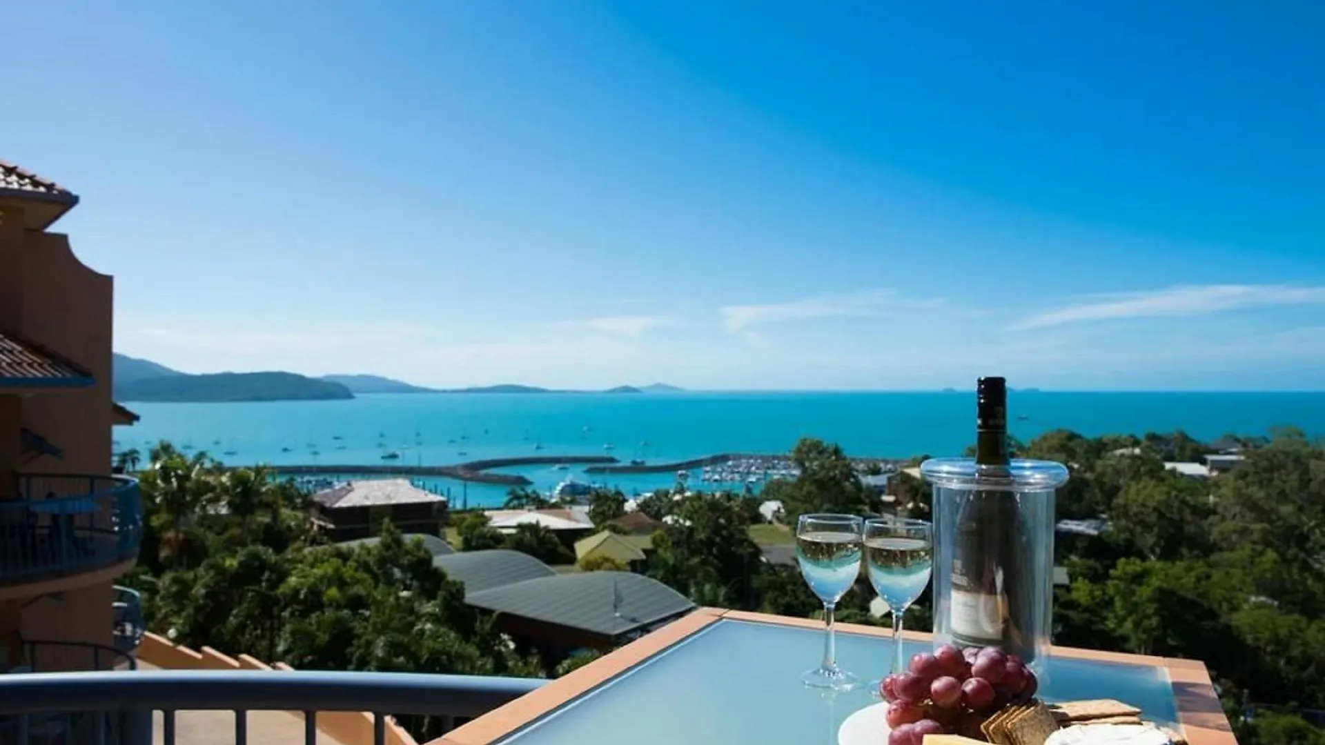 Sea Star Apartments Airlie Beach 4*,  Australie